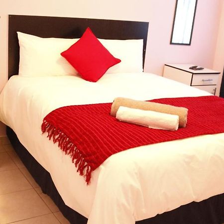 Davilla Guest House Mazenod Екстер'єр фото