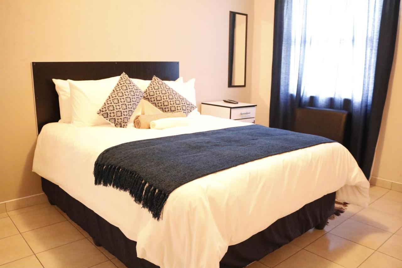 Davilla Guest House Mazenod Екстер'єр фото