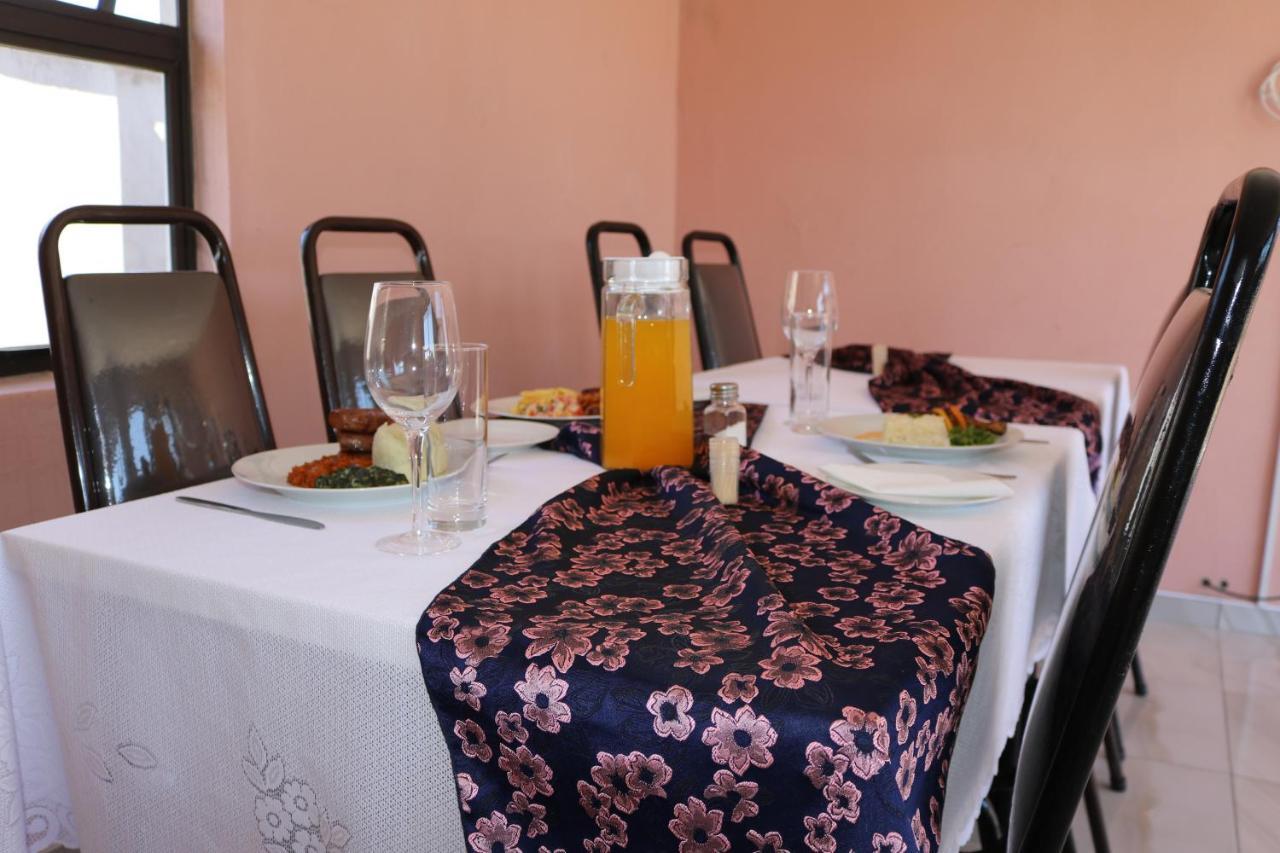 Davilla Guest House Mazenod Екстер'єр фото